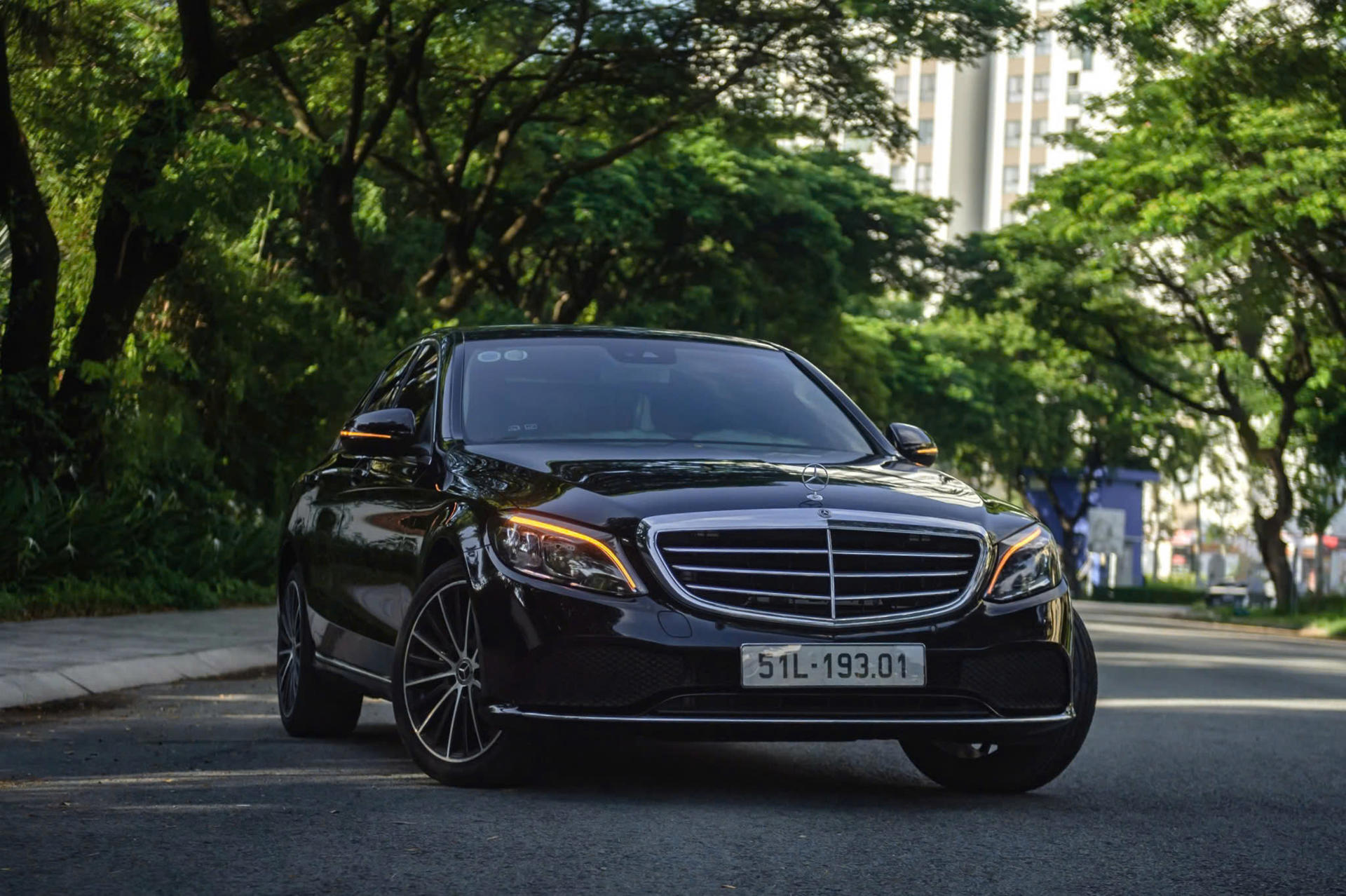 C200 EXCLUSIVE